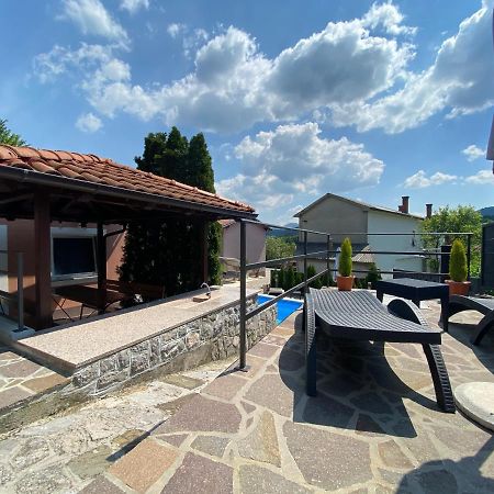 Holiday House Pasjak Sapjane Exterior foto
