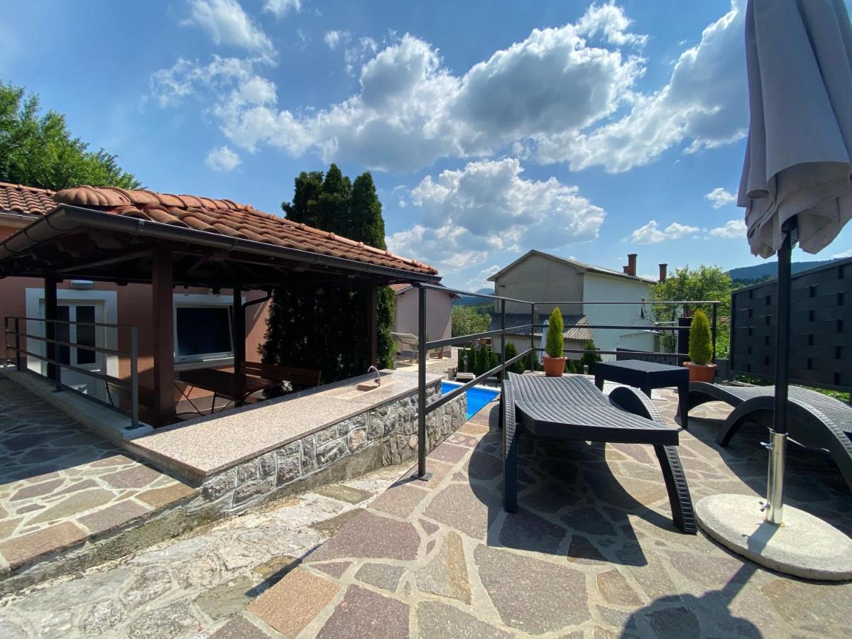 Holiday House Pasjak Sapjane Exterior foto